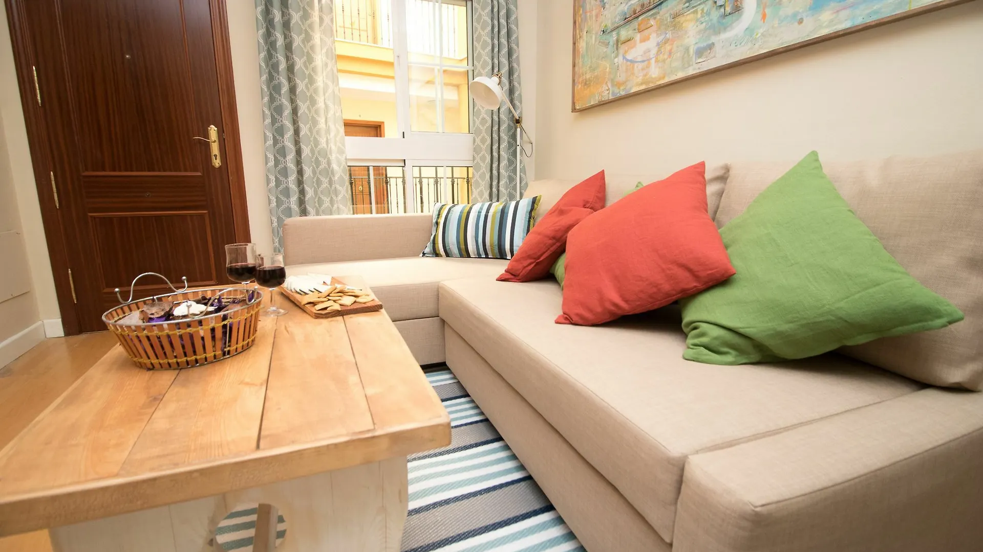 Apartment New Wood Studio Plaza La Merced Malaga Spain
